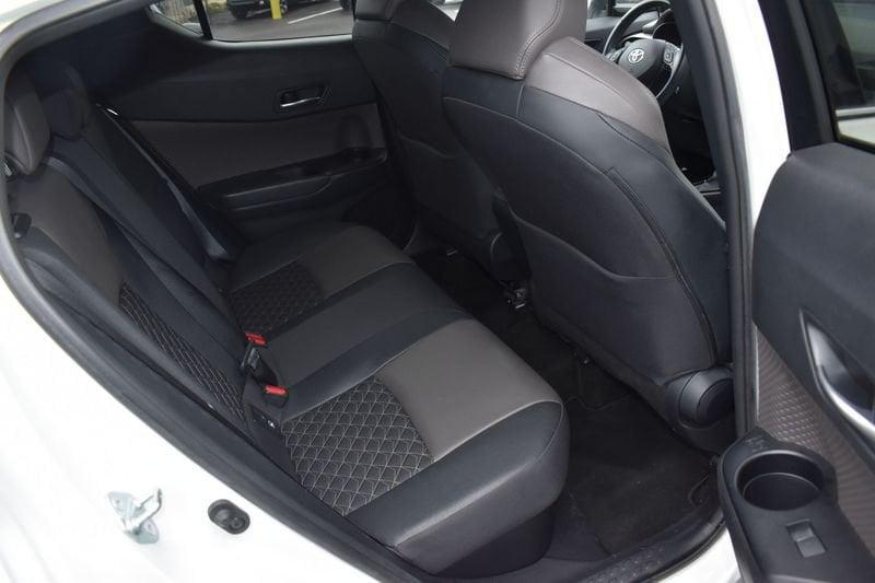 Toyota C-HR C-HR 1.8 Hybrid E-CVT Lounge