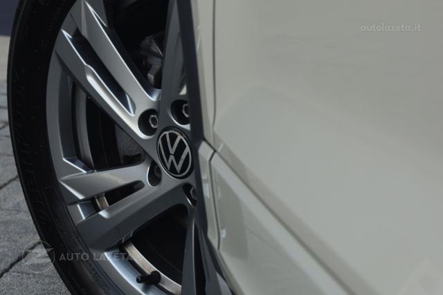 VOLKSWAGEN T-Roc 1.0 TSI R-Line