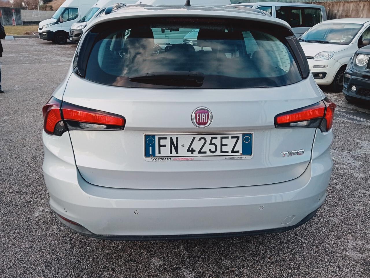 Fiat Tipo 1.6 Mjt S&S 5 porte Easy