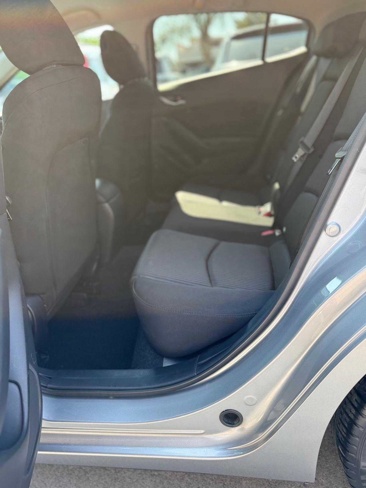 Mazda 3 Mazda3 2.2 Skyactiv-D Exceed