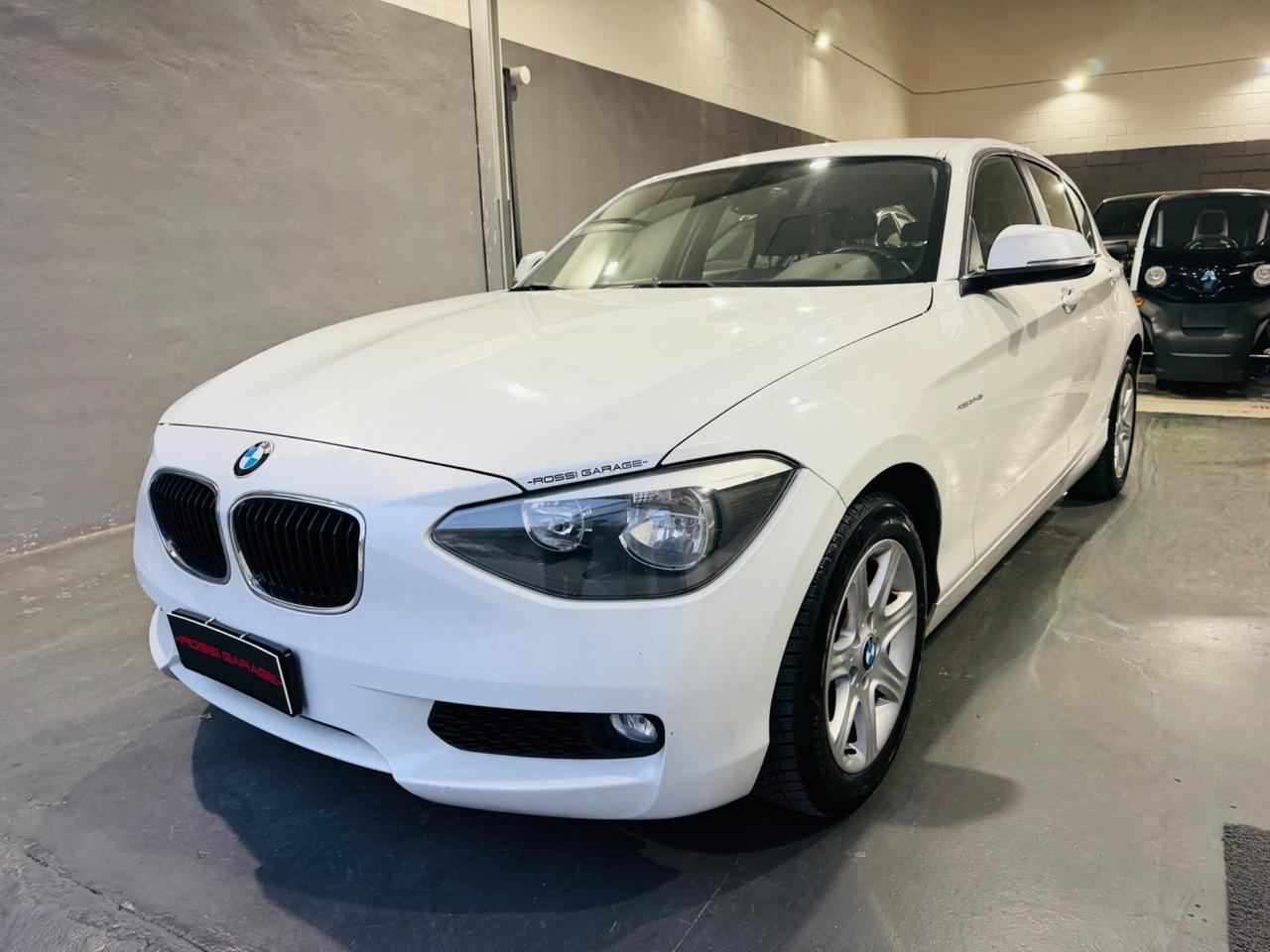 Bmw 116 116d 5p. Urban