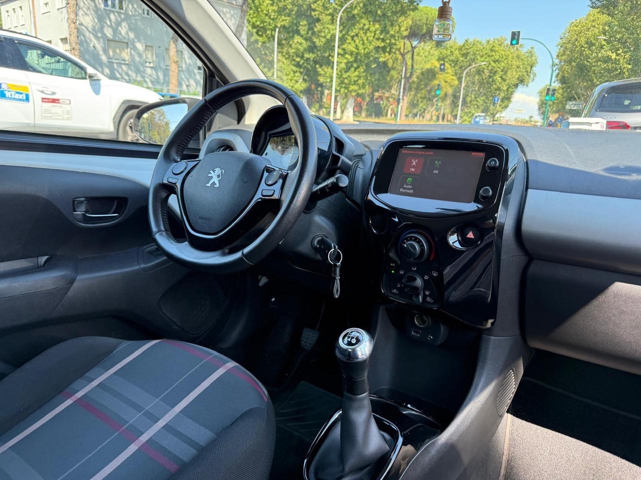 Peugeot 108 PureTech 82 3 porte Allure TOP!