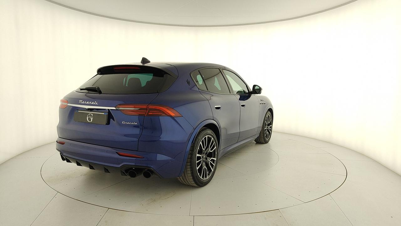 MASERATI Grecale 2.0 mhev Modena 330cv auto