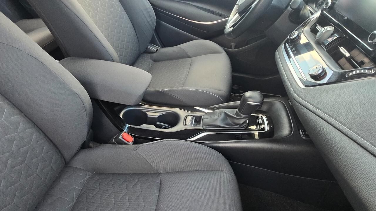 Toyota Corolla Touring Sports 1.8 Hybrid Active