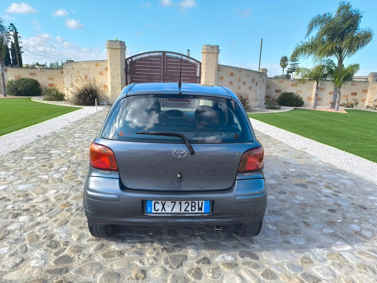 Toyota Yaris 1.0 5 porte perfetta