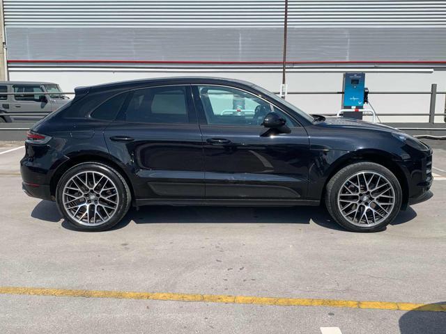 PORSCHE Macan 2.0