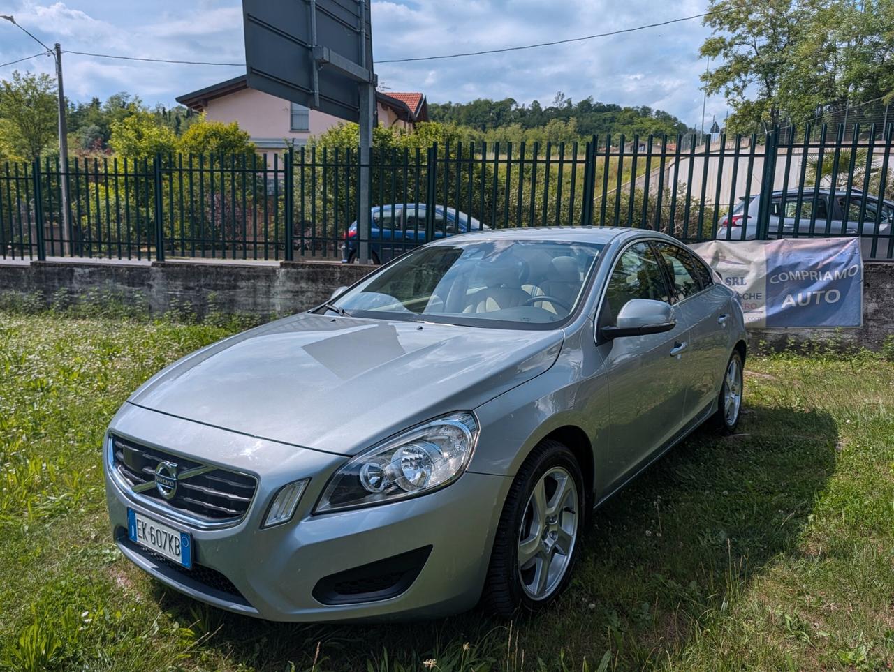 Volvo S60 T4 Powershift Momentum
