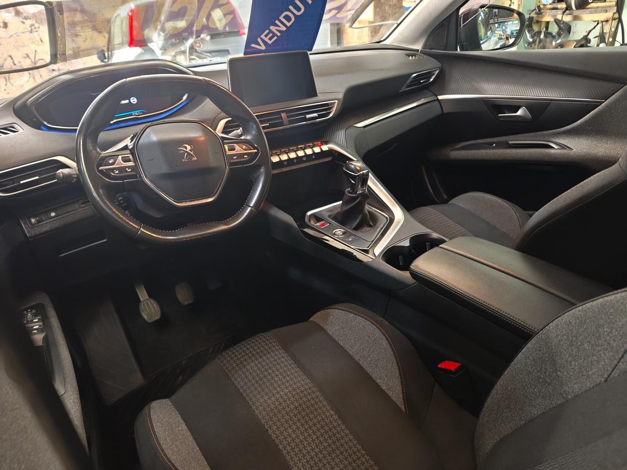 Peugeot 3008 BlueHDi 130 S&S EAT8 Allure Pack