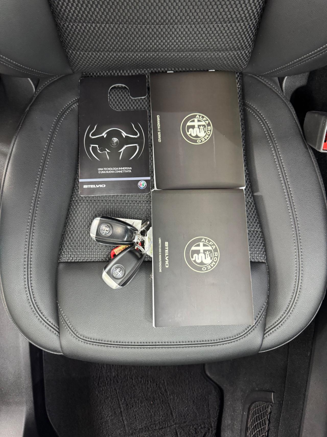 Alfa Romeo Stelvio 2.2 Turbodiesel 190 CV AT8 Q4 Super