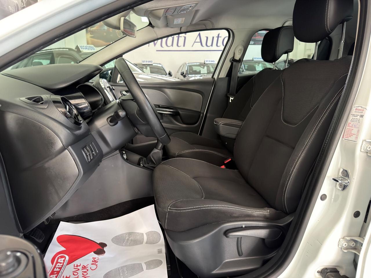 Renault Clio 1.2 75CV 5 porte Wave