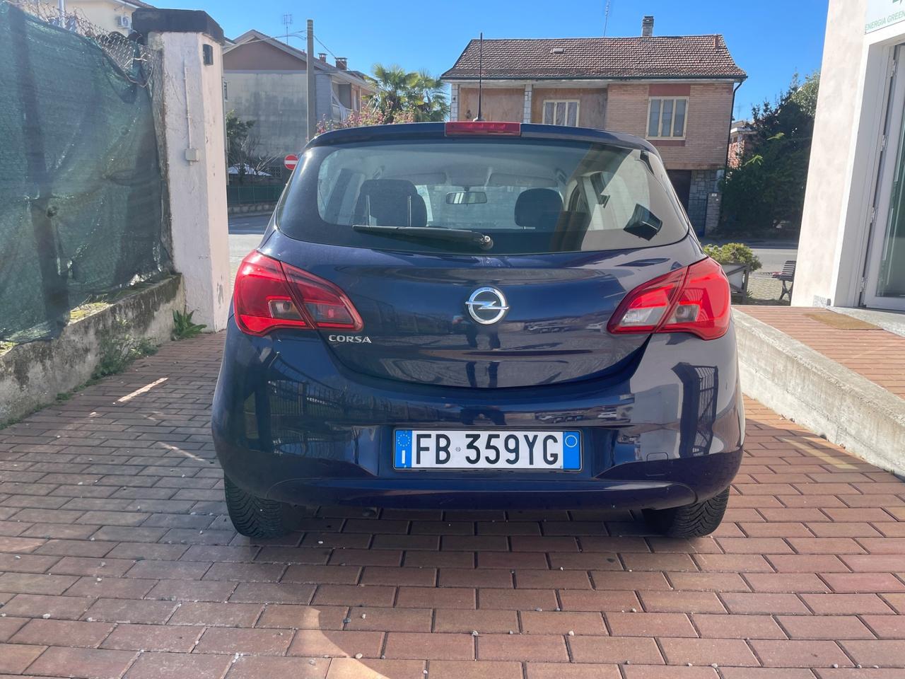 Opel Corsa 1.2 5 porte
