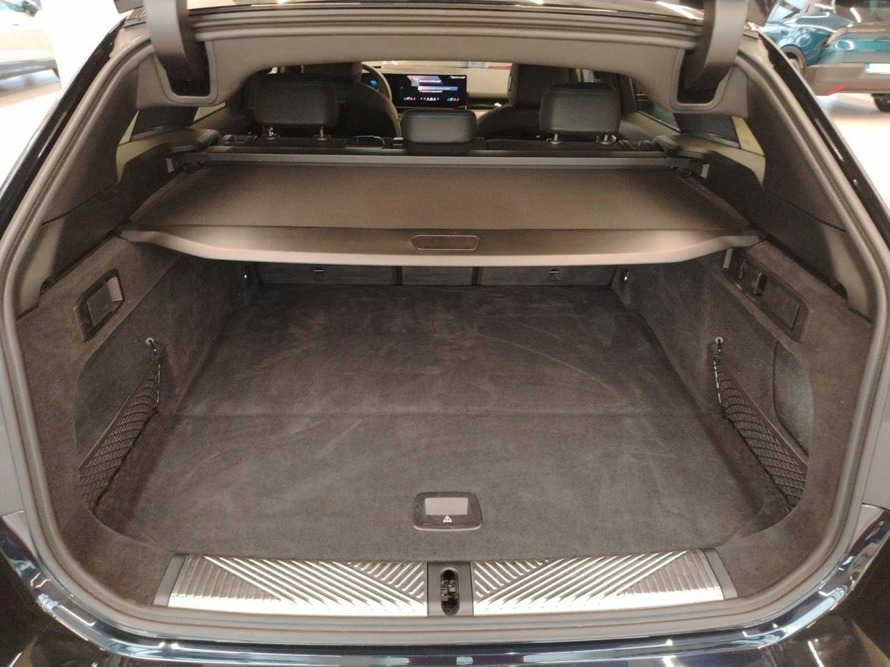 BMW Serie 5 i5 eDrive40 Touring MSport Pro