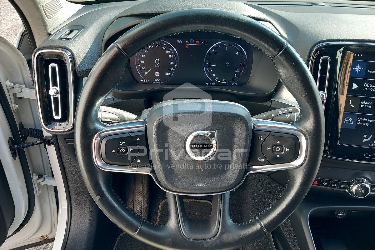 VOLVO XC40 D3 Momentum