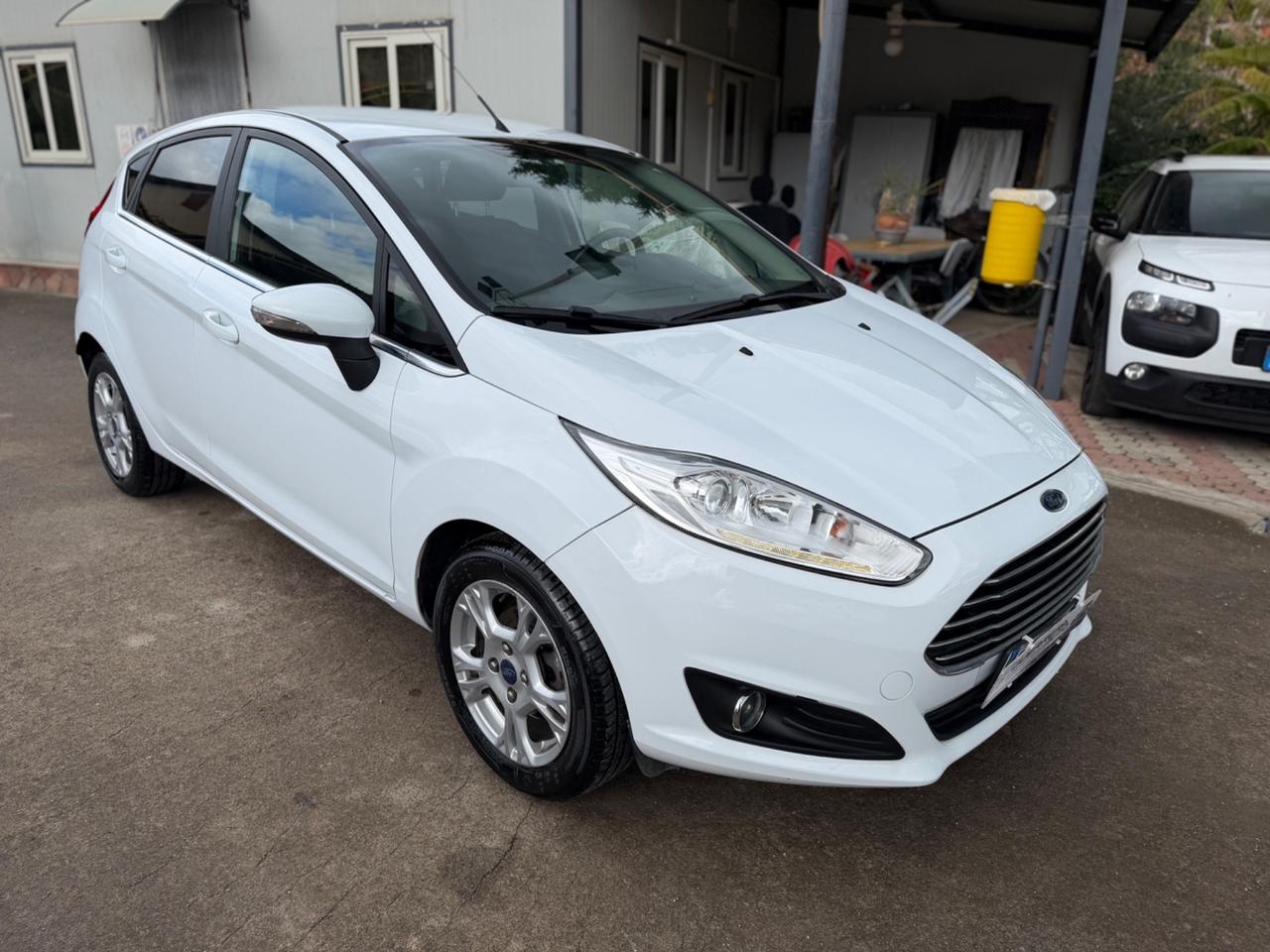 Ford Fiesta Plus 1.4 5 porte Bz.- GPL Km Certificati
