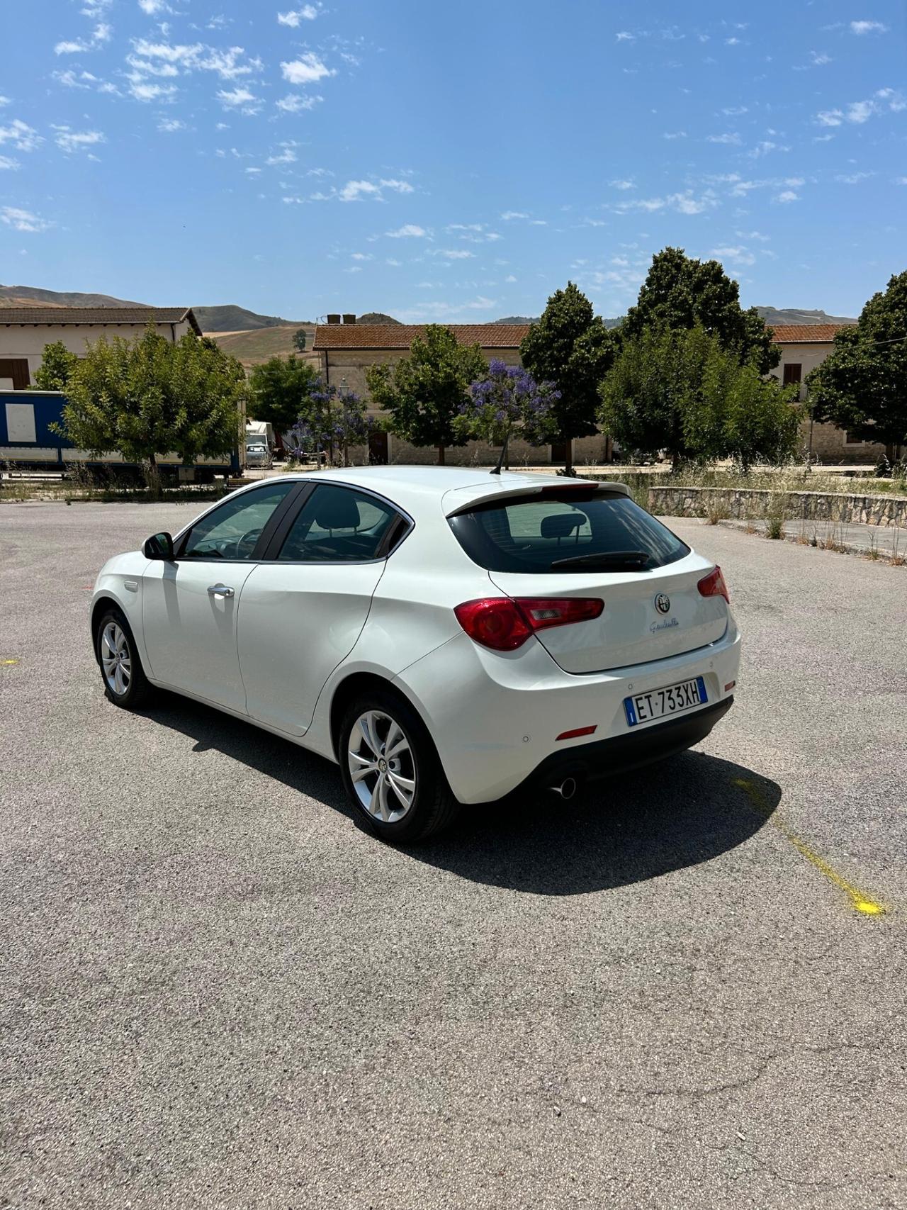Alfa Romeo Giulietta 1.6 JTDm-2 105 CV Progression
