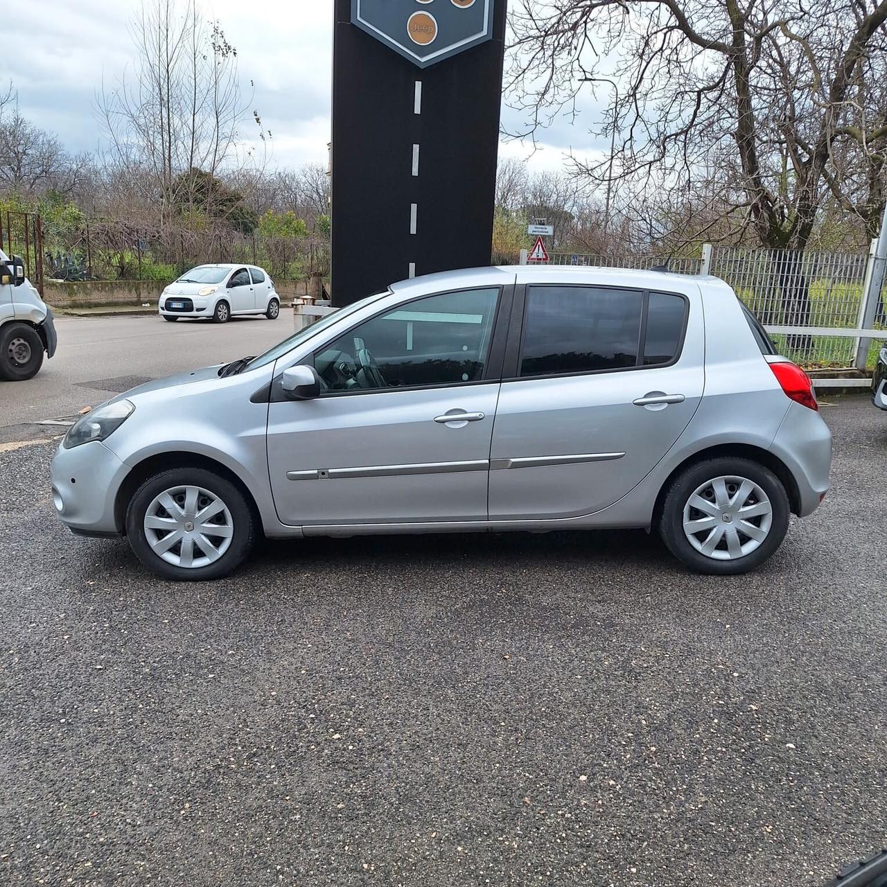 Renault Clio 1.2 16V 3 porte GPL Confort