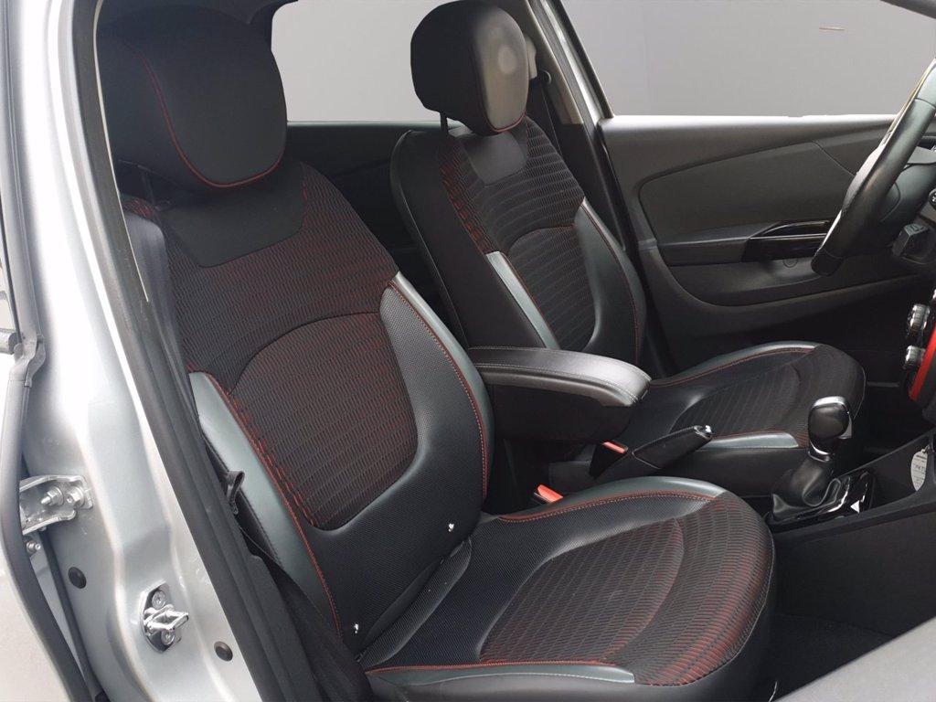 RENAULT Captur 1.2 tce intens (energy r-link) s&s 120cv edc e6 del 2017