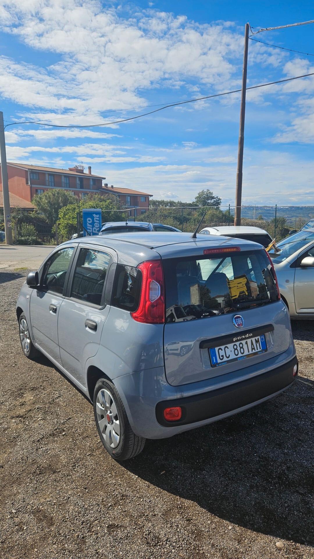 Fiat Panda 1.2 Connected by Wind