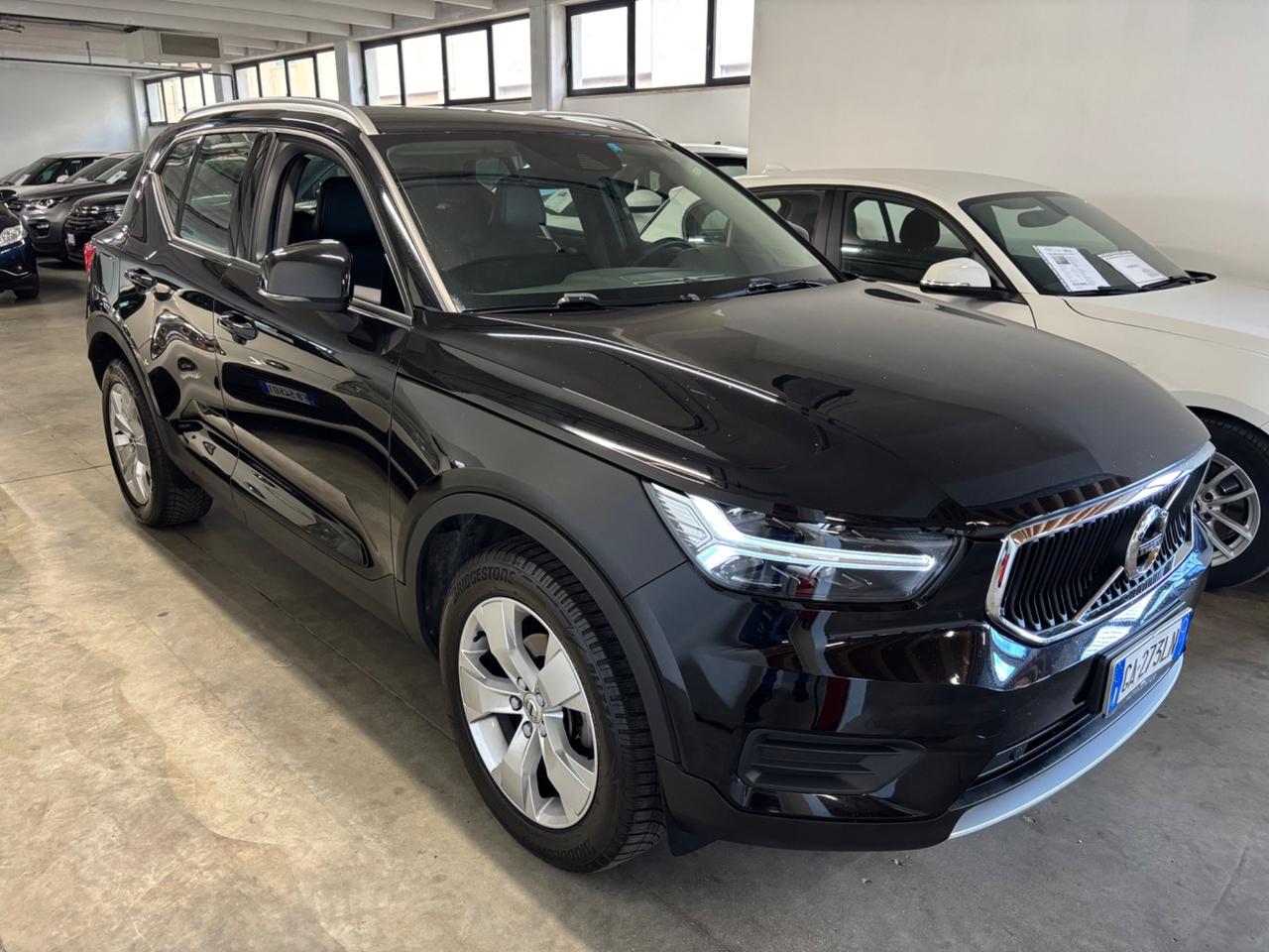 Volvo XC40 D3 GEARTRONIC AUT. Momentum Pro