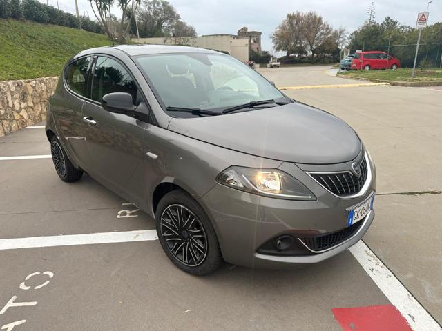 LANCIA Ypsilon 1.0 FireFly 5 porte S&S Hybrid Gold