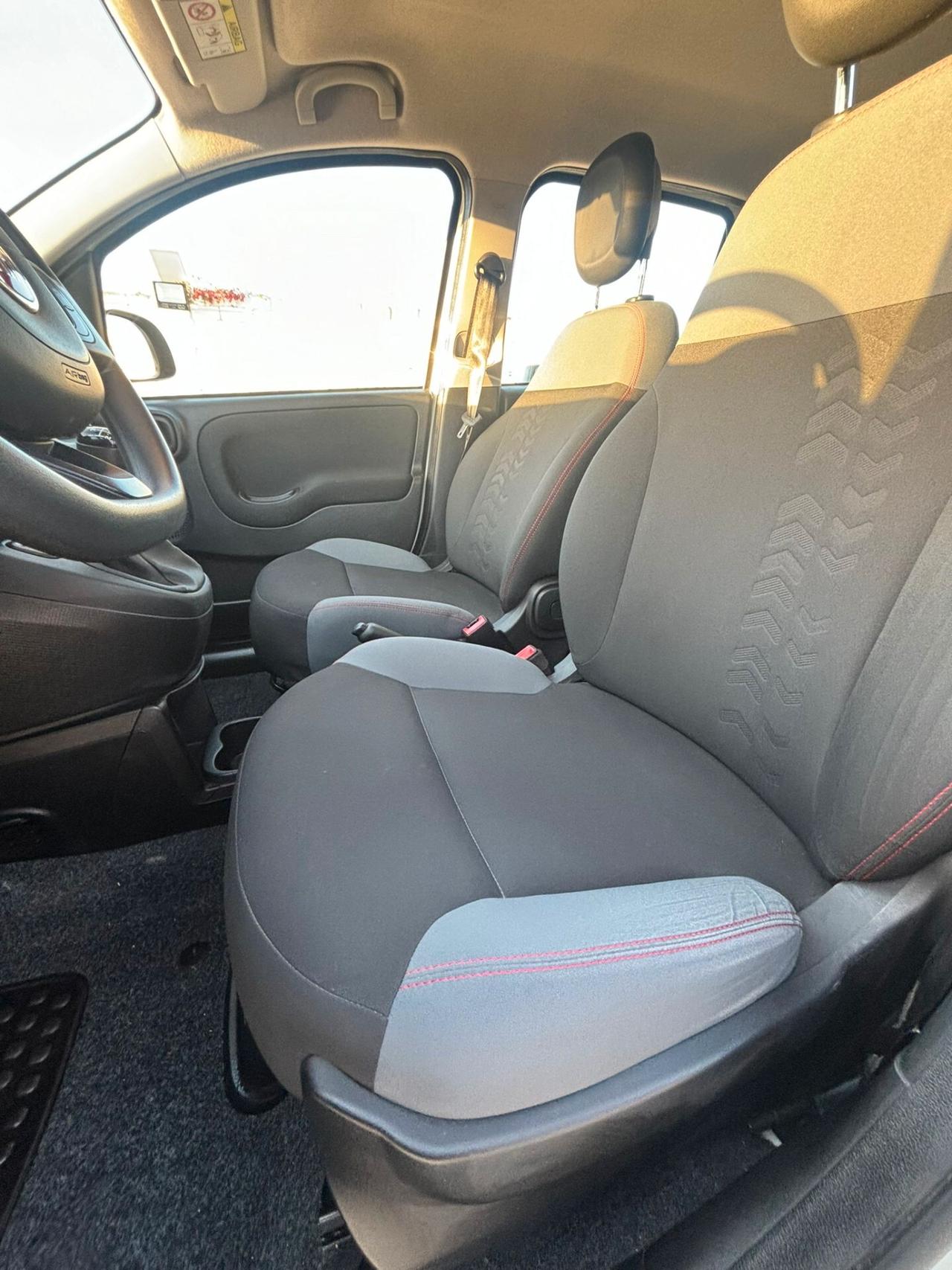 Fiat Panda 1.2 Connected by Wind