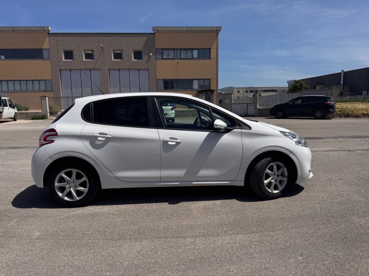 Peugeot 208 PureTech Active 108000 KM GARANZIA 12 MESI