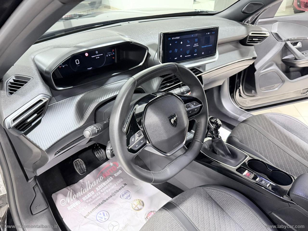 PEUGEOT 2008 PureTech 100 S&S Allure