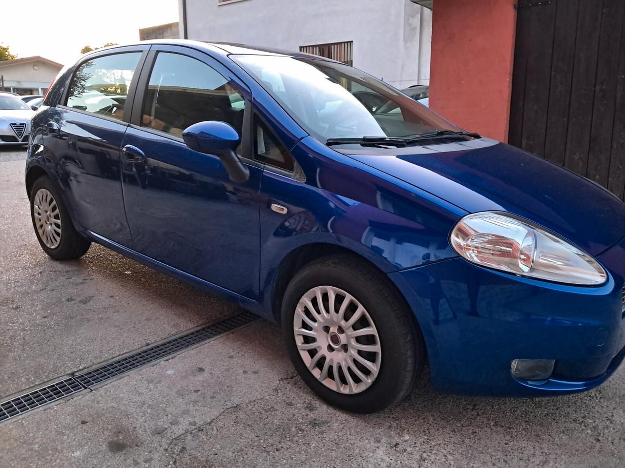Fiat Grande Punto 1.4 GPL 5 porte Dynamic neopatentati