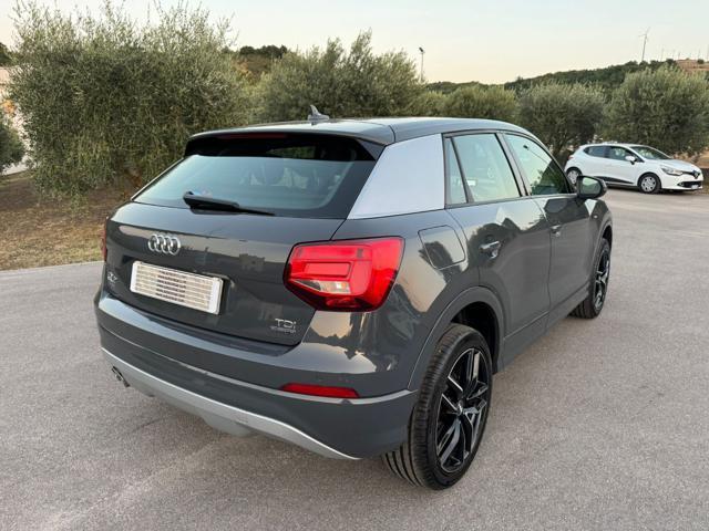 AUDI Q2 2.0 TDI quattro S tronic Business