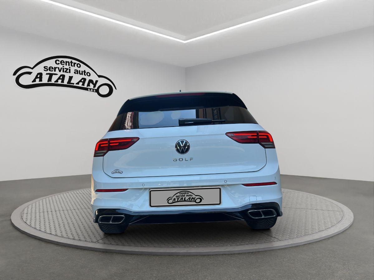VOLKSWAGEN - Golf - Golf VIII 2.0 tdi R-Line 150cv dsg TETTO TELECAMERA