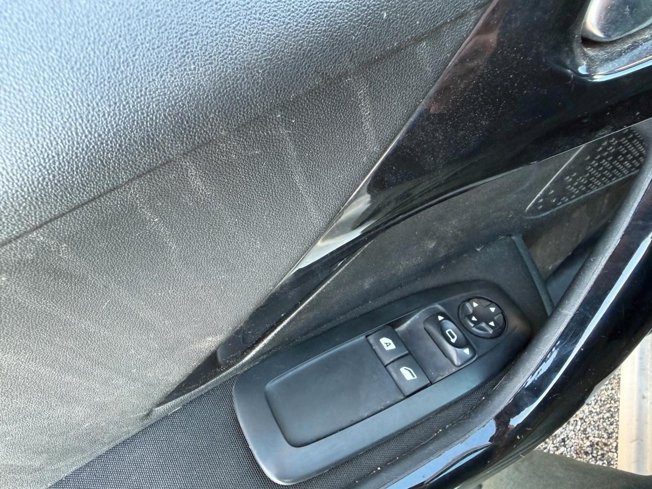 PEUGEOT 208 VAN 2019 1.5 DIESEL 102 CV *LEGGI