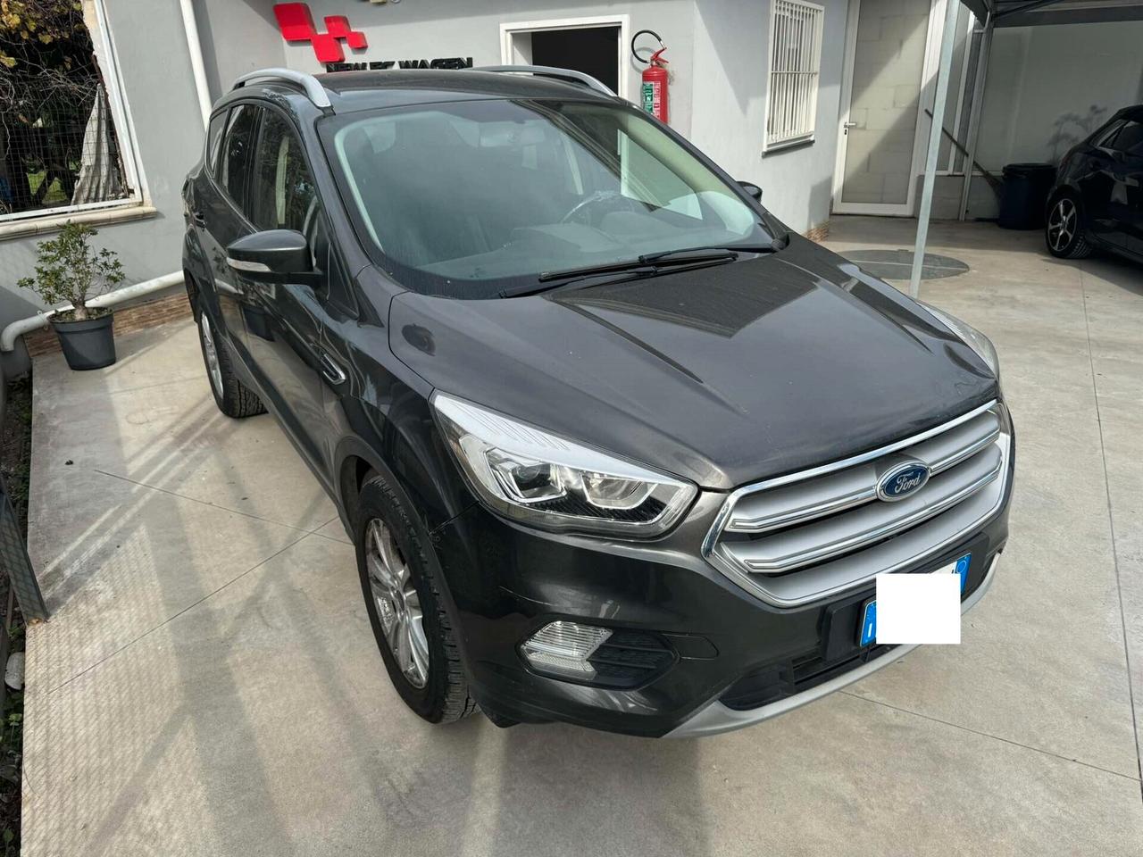 Ford Kuga 1.5 TDCI 120 CV Business Sport-2019