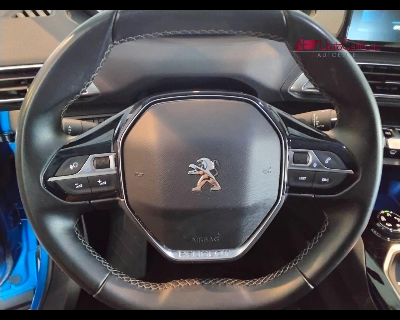 PEUGEOT 3008 BlueHDi 130 S&S Allure