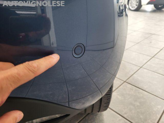 LANCIA Ypsilon 1.0 FireFly 5 porte Hybrid Gold-5 posti-fendi-Sens
