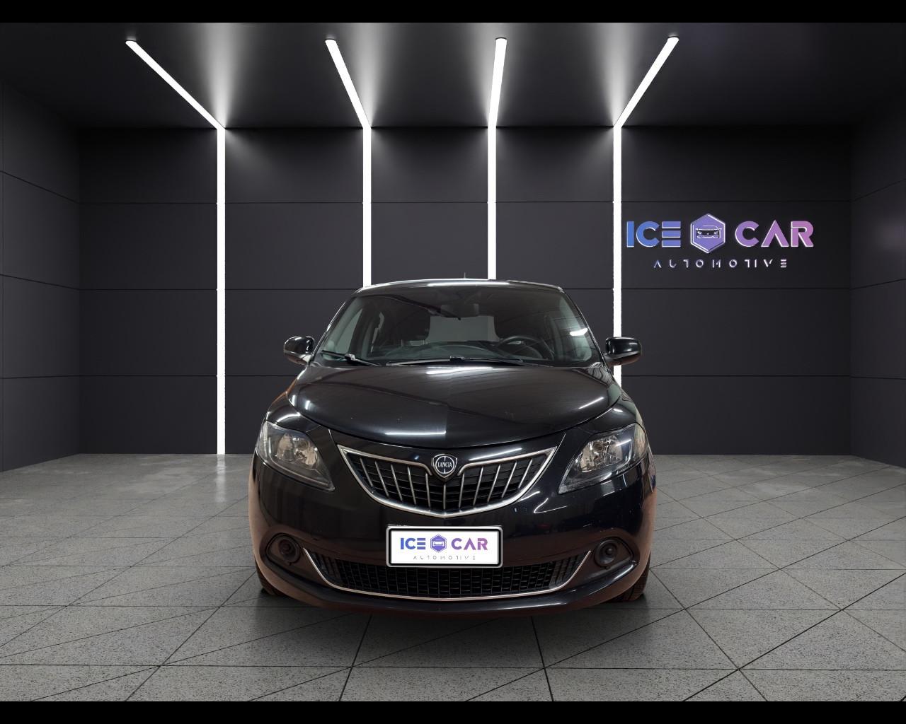 LANCIA Ypsilon 1.0 FireFly 5 porte S&S Hybrid Silver