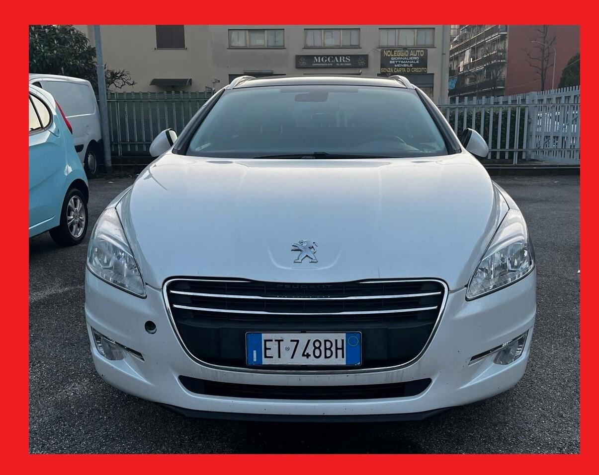 Peugeot 508 2.0 HDi 140CV SW Ciel Allure - 2013