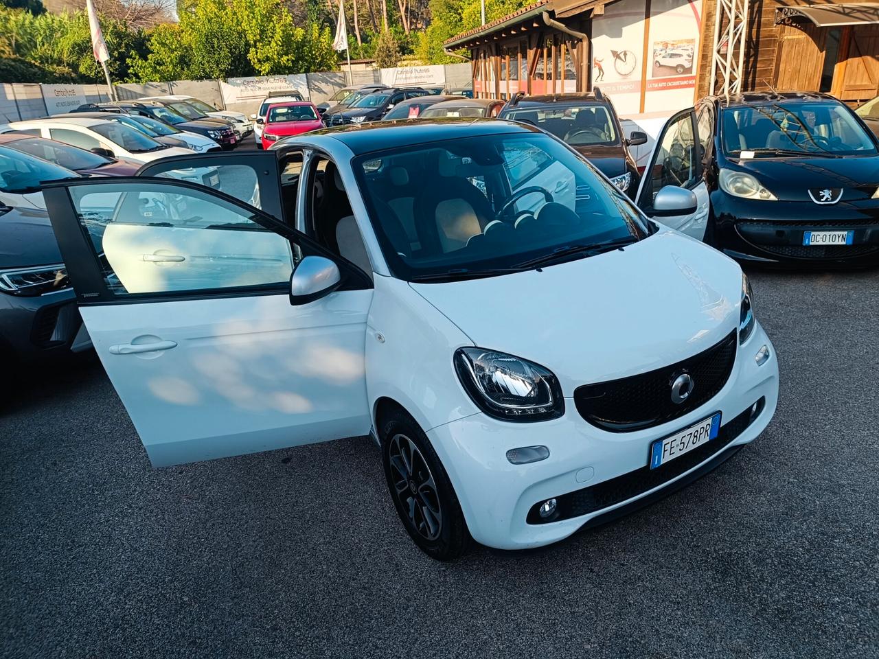 Smart ForFour 70 1.0 Youngster