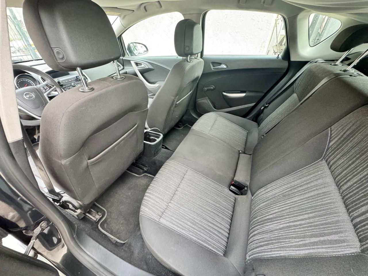 Opel Astra 1.4 100CV Edition