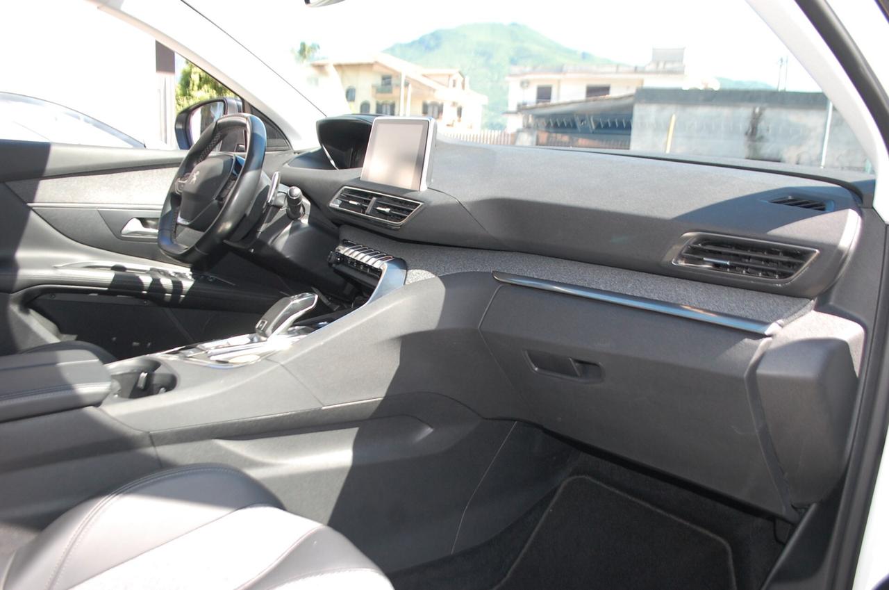 Peugeot 3008 1.5 bluehdi 131CV Allure S&S Uff Italy Tetto Led