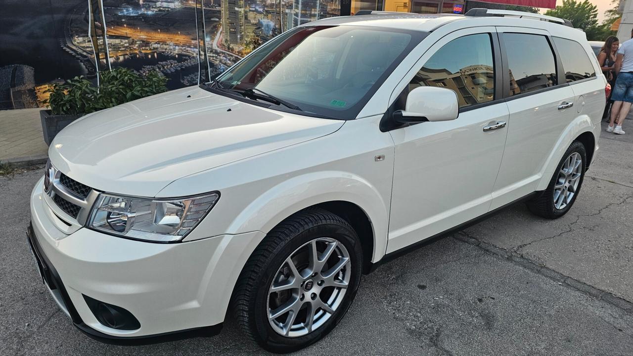 Fiat Freemont 2.0 Multijet 170 CV Black Code
