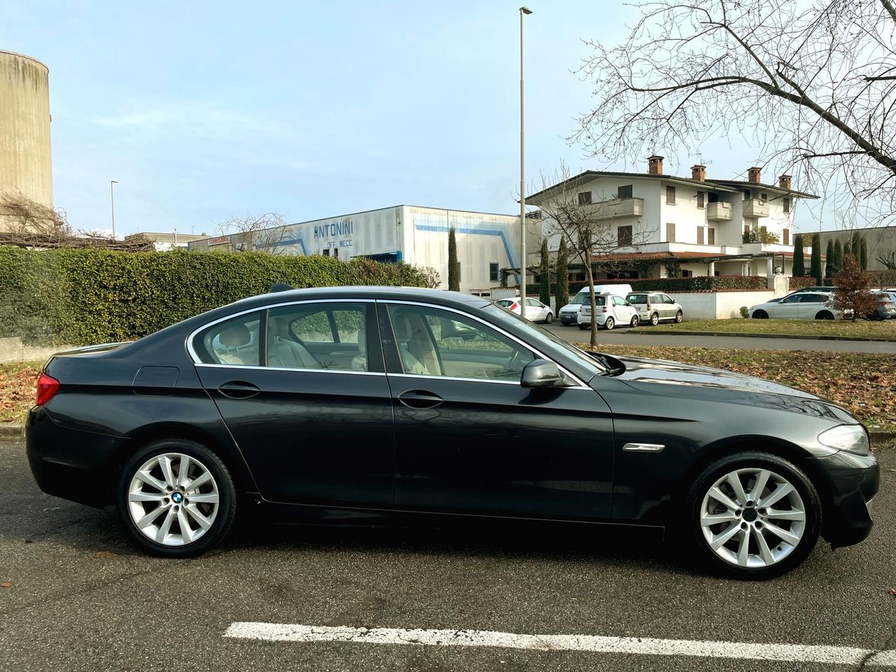 BMW 523 aut.(benzina)-BERLINA-113000km-FULL-2011
