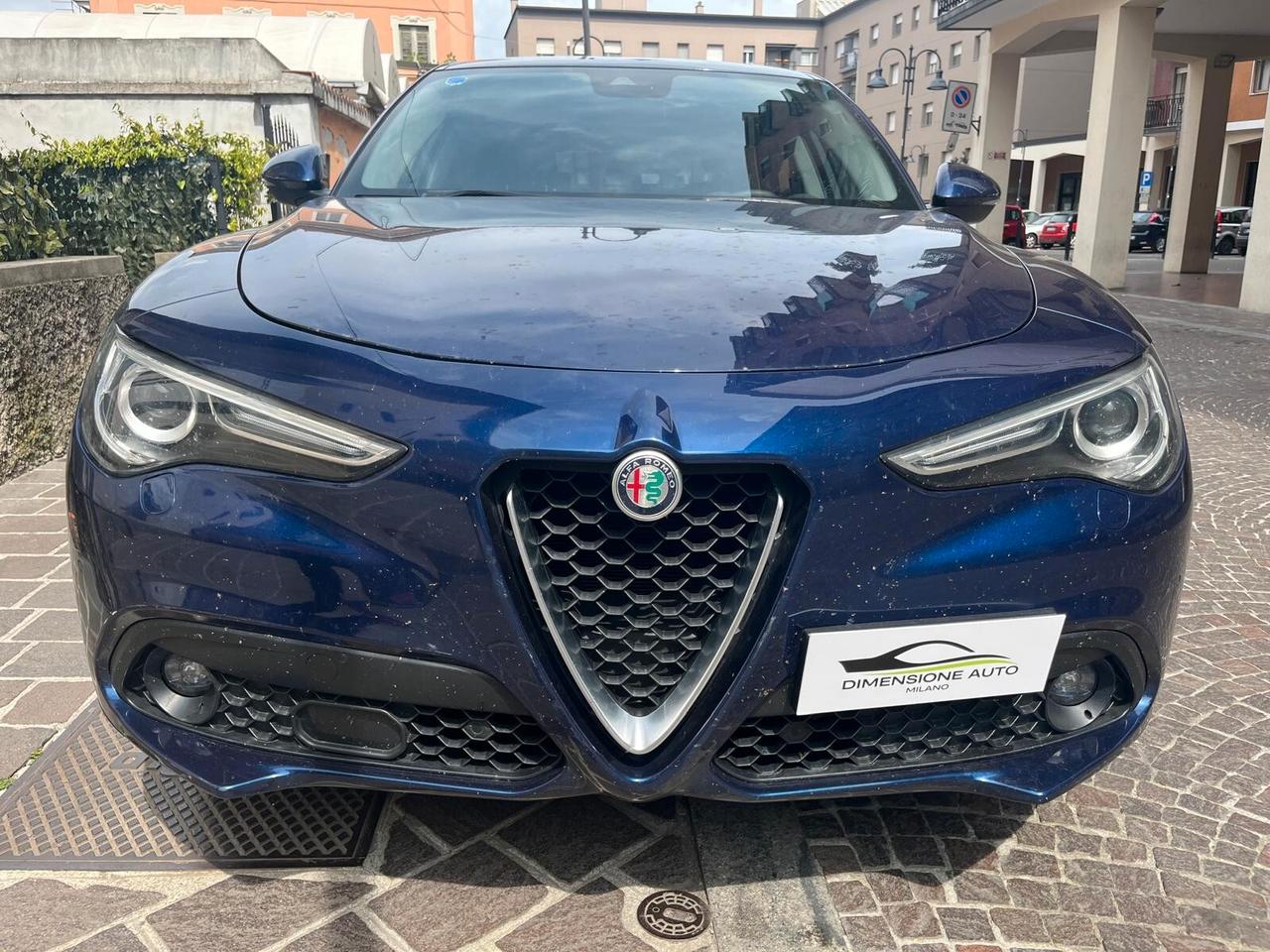 Alfa Romeo Stelvio 2.2 Turbodiesel 210 CV AT8 Q4 Super