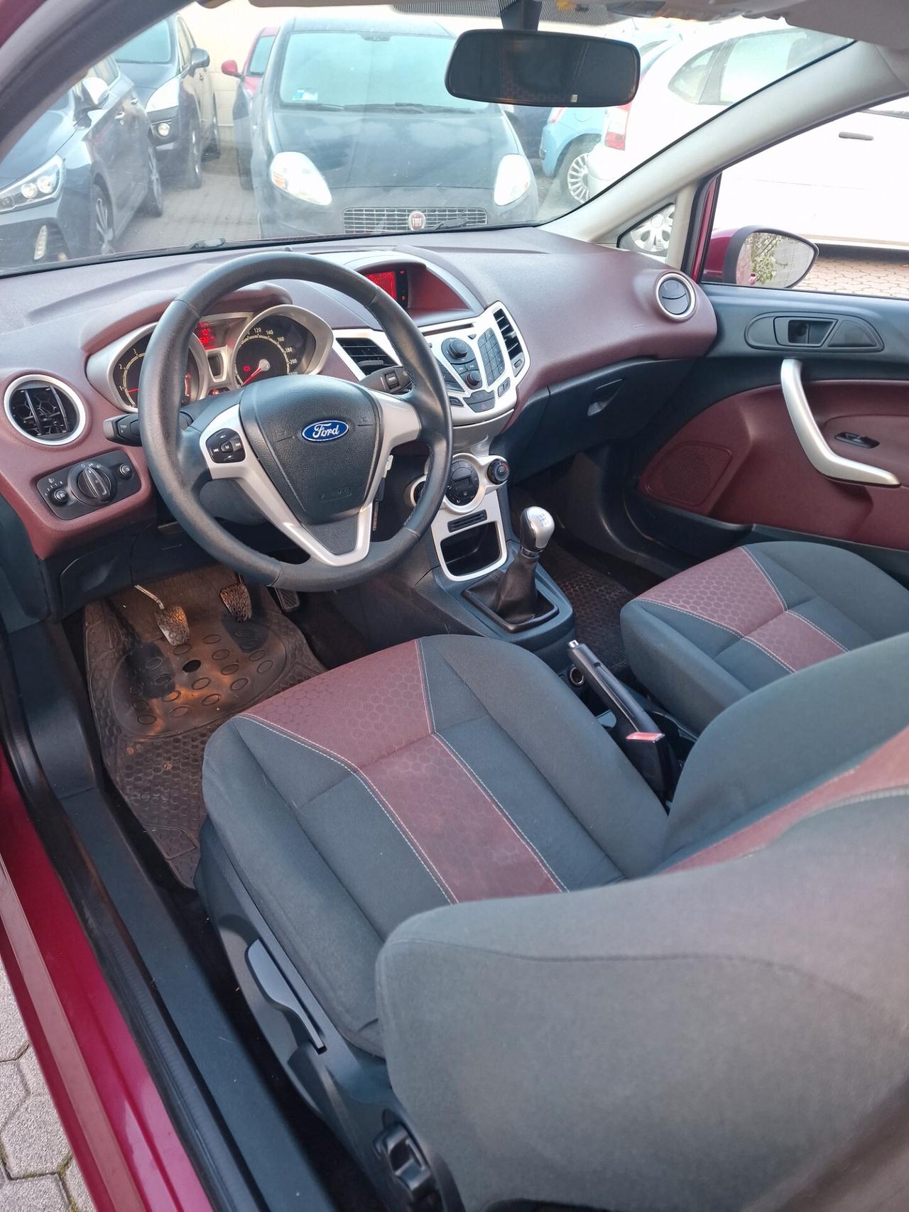 Ford Fiesta 1.2 82CV 3 porte Titanium 2009