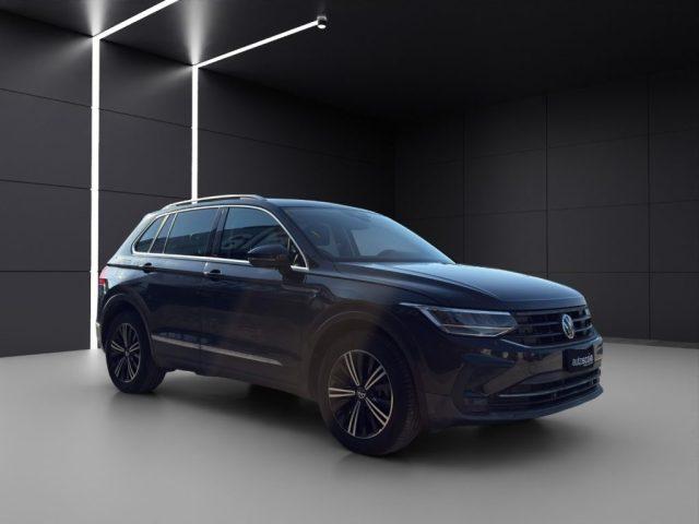 VOLKSWAGEN Tiguan 2.0 TDI 150 CV SCR DSG Life