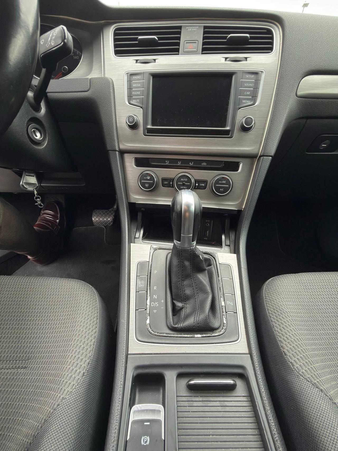 Volkswagen Golf 1.6 TDI 110 CV DSG 5p. Highline BlueMotion Technology