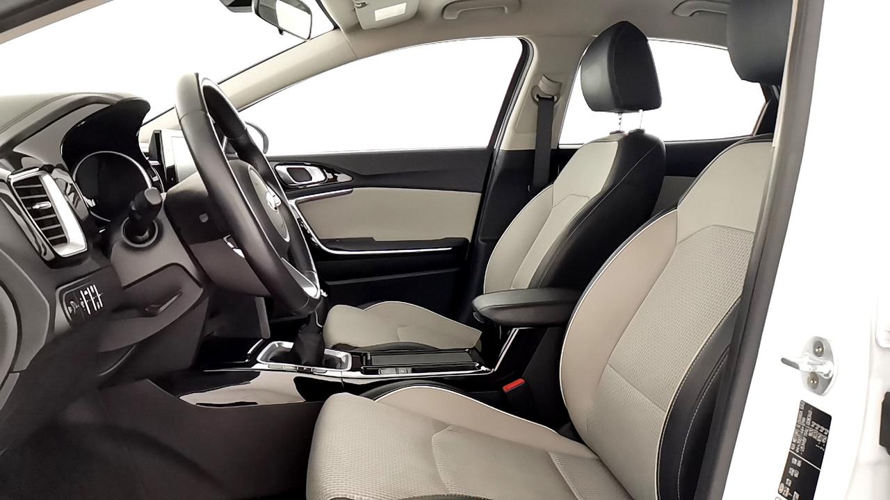 KIA XCeed 2019 - XCeed 1.0 t-gdi Style 120cv