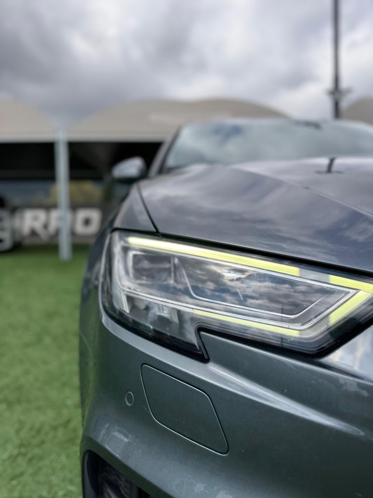 Audi A3 SPB 1.6 Diesel S-LINE