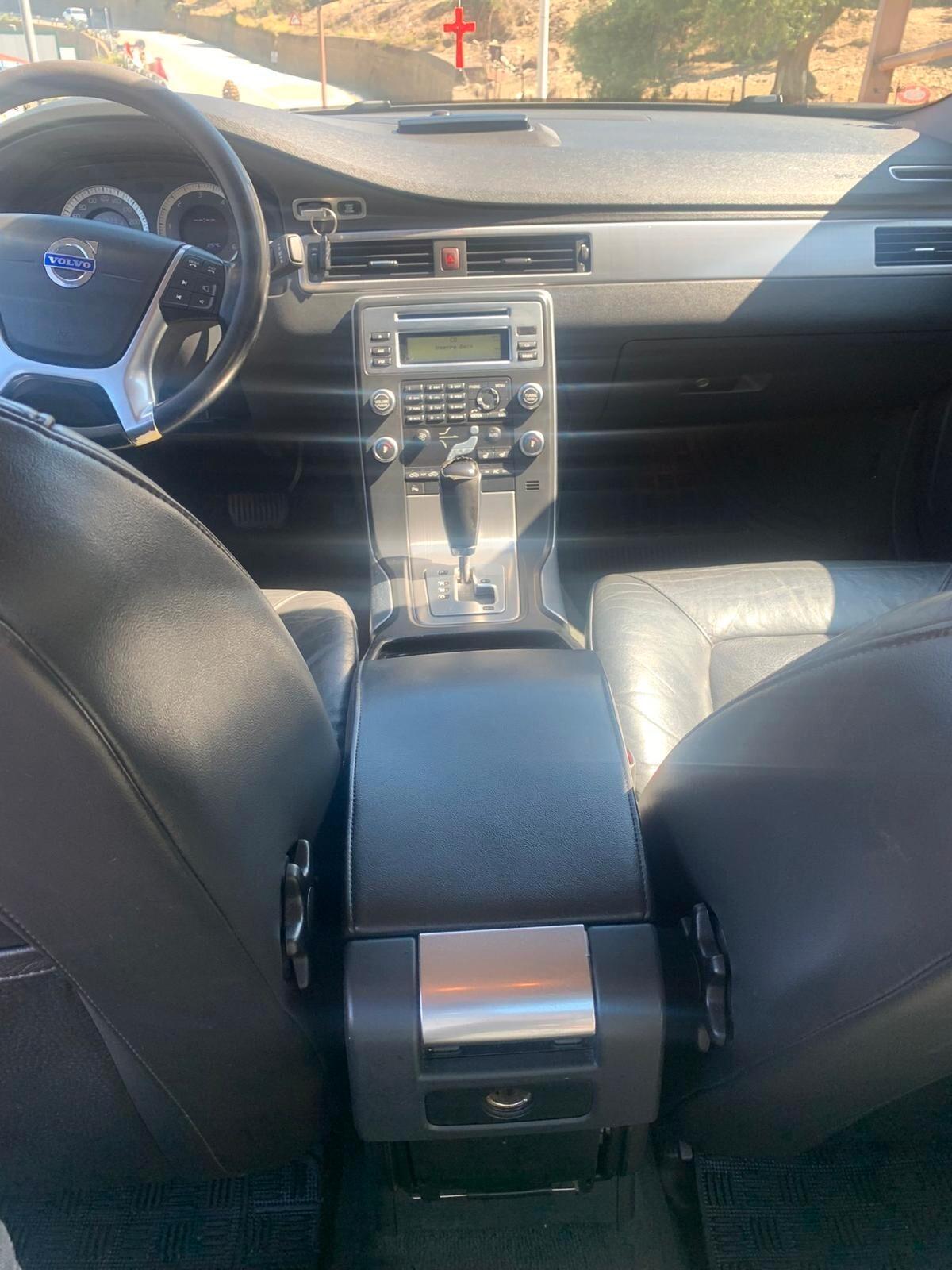 Volvo S80 2.4 D5 205 CV Geartronic Momentum