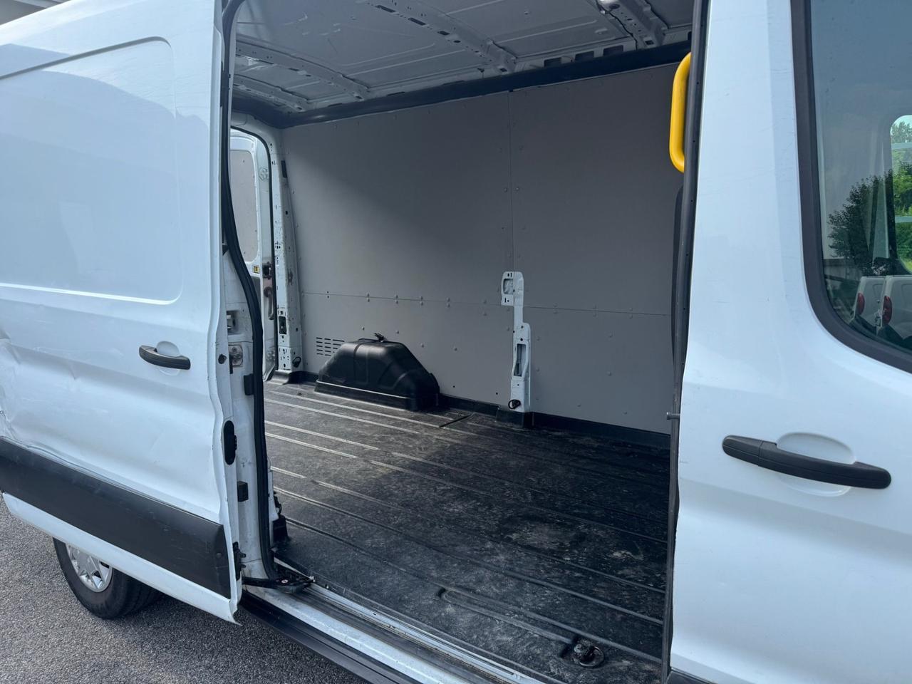 Ford Transit 330 2.0TDCi EcoBlue 130CV PL-TM Furgone Trend