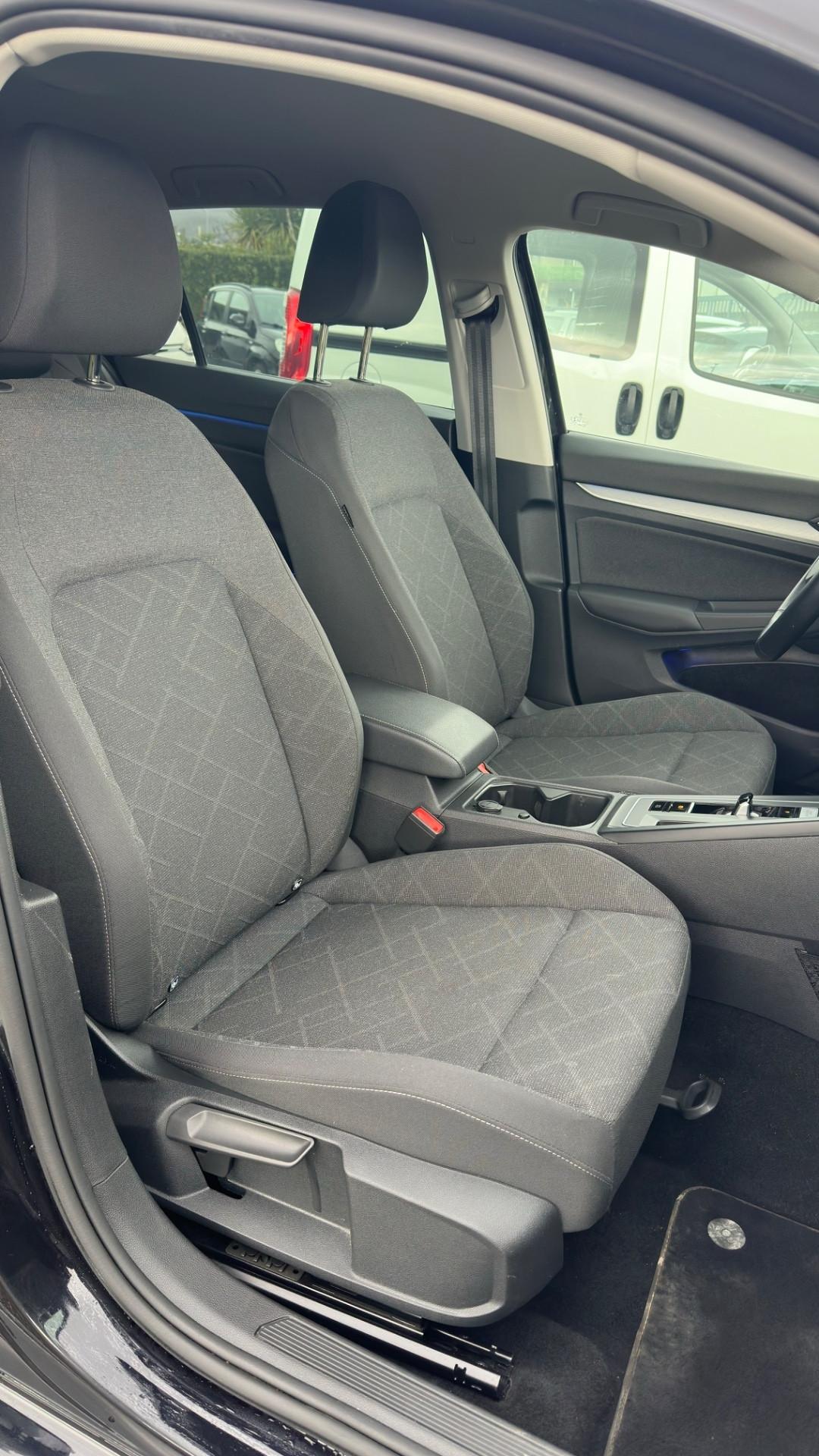 Volkswagen Golf 2.0 TDI DSG SCR Life